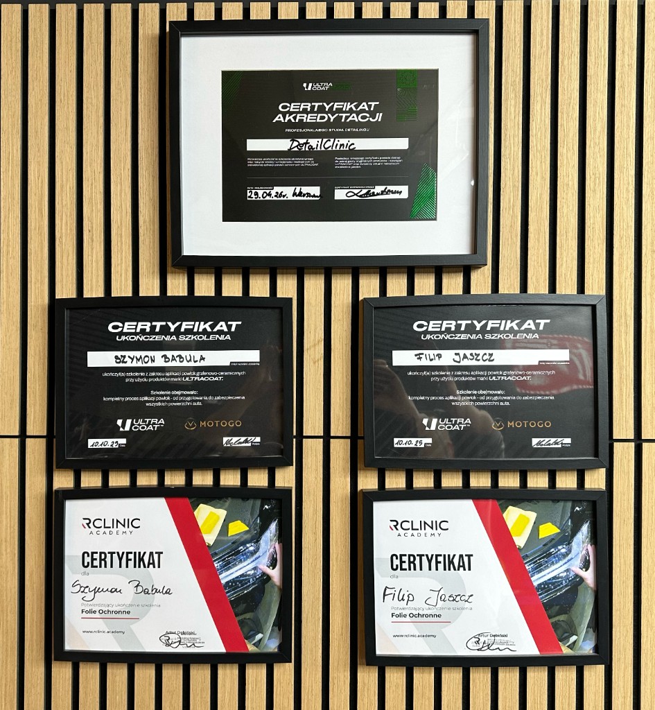 Certyfikaty akredytacji Ultracoat Pro oraz szkoleń z folii ochronnych — DetailClinic